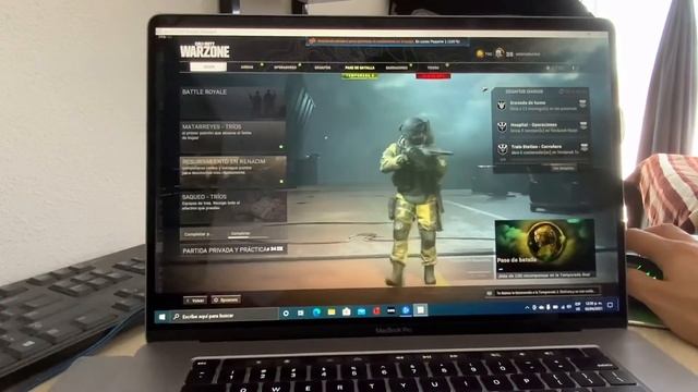 Warzone En MacBook Pro 16”