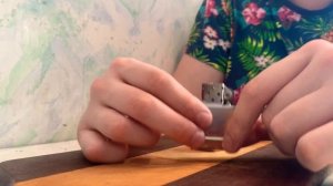 Почему зажигалка zippo не зажигается ?