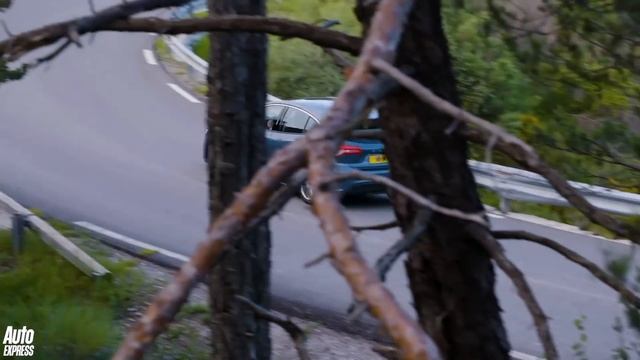 New 2018 Ford Focus review – good enough to beat the VW Golf and Vauxhall Astra? смотреть онлайн