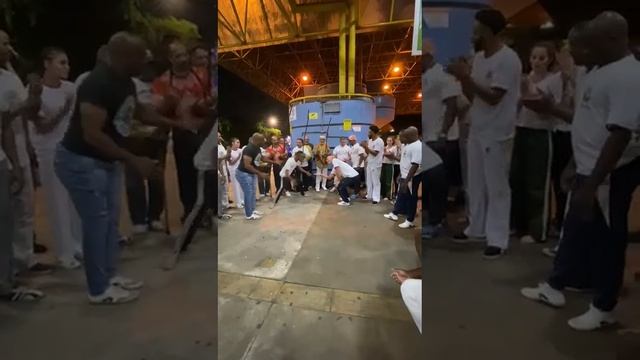 Rodas de capoeira em poços de caldas inicio do Mega evento 03/11/23 4 de novembro de 2023 смотреть онлайн