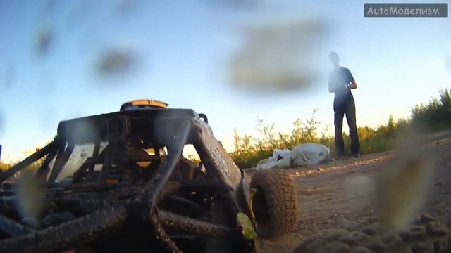 На борту багги Losi DBXL (Без звука) смотреть онлайн
