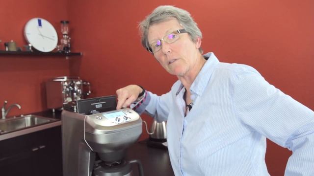 Breville Grind Control Coffee Maker | Crew Review смотреть онлайн