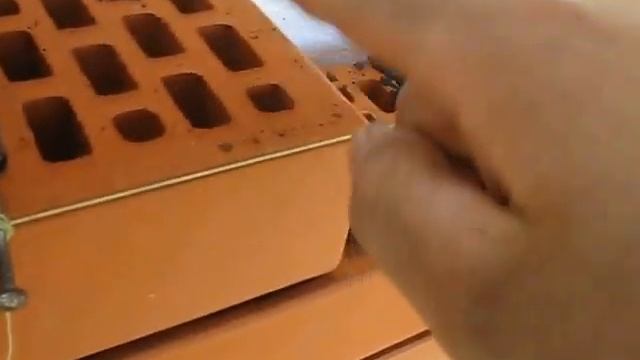 Мотоль часть 2 кладка украинского кирпича. Тонкости. смотреть онлайн