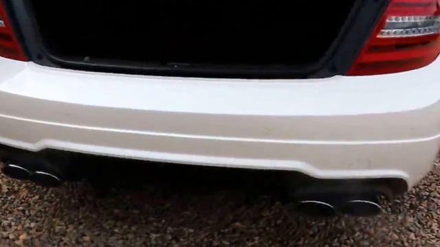 Mercedes C63 AMG 6.2 V8 in Diamond White with Cream Leather interior London UK смотреть онлайн