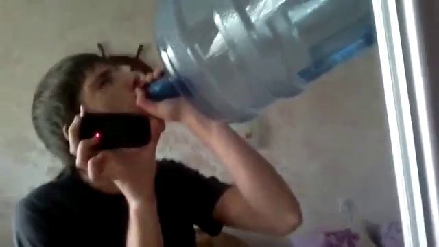 Необычный BeatBox.mp4 смотреть онлайн
