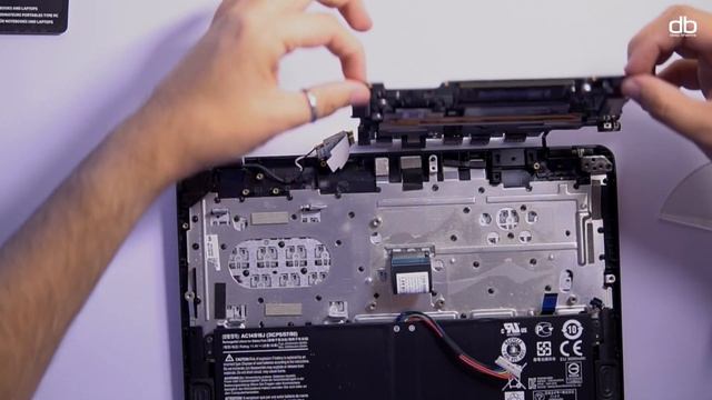 Upgrading RAM & SSD on an old Acer Netbook. Making an old laptop faster in 2021 | Acer Aspire E11 смотреть онлайн