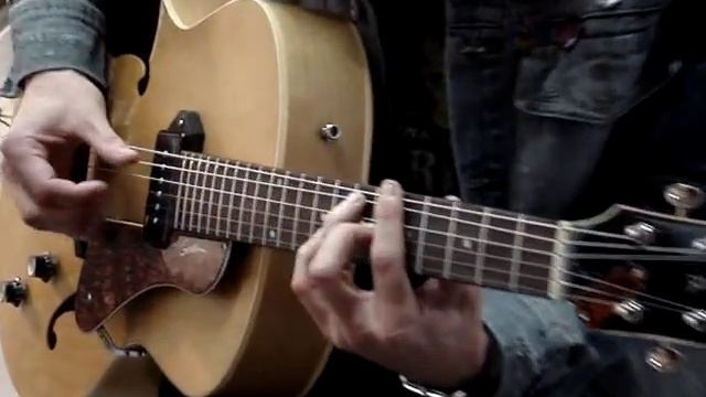 Mike Gowin w Guitar Help смотреть онлайн