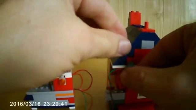 Электрическое Лего. Делаем Лего электростанцию для Лего коттеджа. смотреть онлайн
