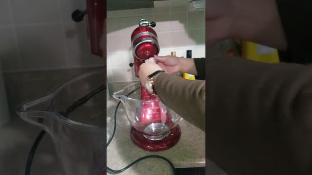 Why KitchenAid Artisan 5QT and NOT KitchenAid Professional (Unboxing Brand New) смотреть онлайн