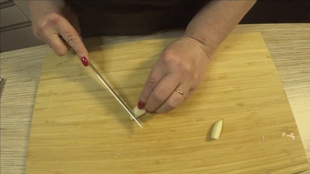 Гуляш из говядины с гарниром как в детстве смотреть онлайн