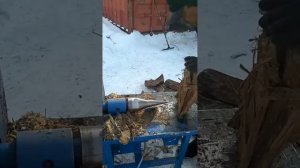 Дровокол винтовой