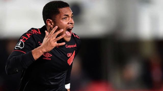 ¡Entiende por qué Vitor Roque dijo no! смотреть онлайн
