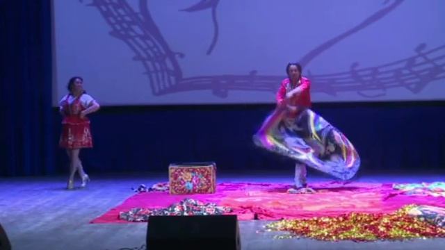Трансформация костюмов или фокус с переодеванием смотреть онлайн