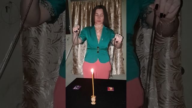 ДВА МАЯТНИКА И ДВЕ КАРТЫ ТАРО #галинагахова#таро#маятник#гадание#сущности#плазмоиды#ясновидящая смотреть онлайн