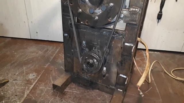 Самодельный токарный станок . Привод станка. смотреть онлайн