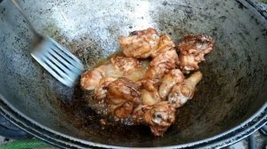 Курица с картошкой в казане (на даче)