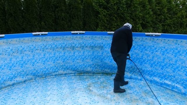 БАССЕЙН зимой и летом | Чистка БАССЕЙНА с Kärcher / Cleaning Swimming Pool With Kärcher / ENG SUB
