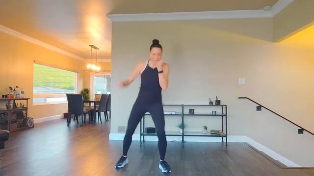 Fight Cardio & Bodyweight Strength & Core | Git LIIT with Amy смотреть онлайн