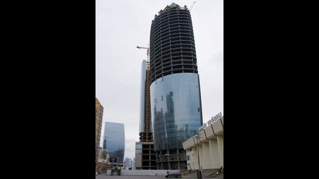 Прогулка по Баку часть 7 фото.mpg