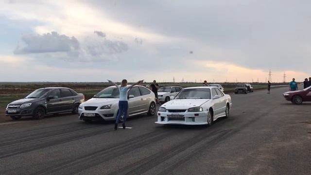 Ford Focus/Nissan Skyline смотреть онлайн