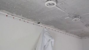 Монтаж натяжного потолка своими руками. Ссылка на комплект в описании.