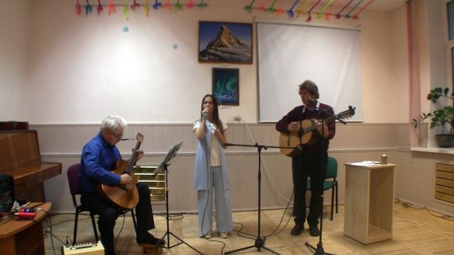 "Старинная казачья" Татьяна Хомич, автор Сергей Лебедев и гитарист Юрий Караваенко смотреть онлайн