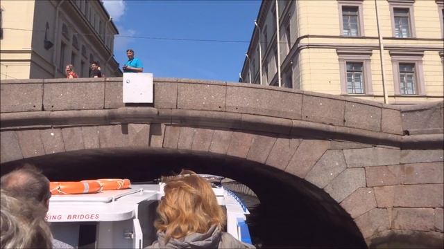 Экскурсия на катере по реке Мойке смотреть онлайн