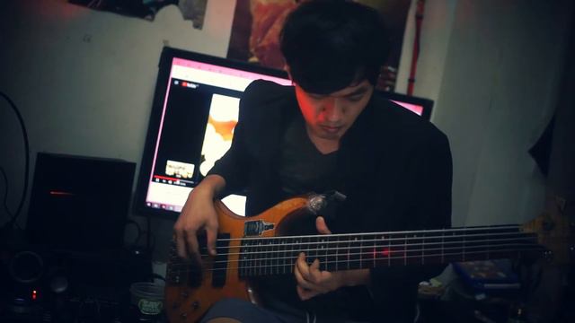 Jackie Ruka - Schecter Bass 6 String with MXR BASS DI Sound (test) смотреть онлайн