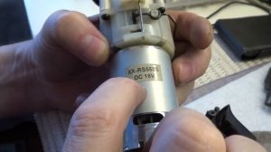 шуруповерт дымит двигатель