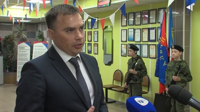 1307 МАЛЬЧИШКИ И ДЕВЧОНКИ СЕВЕРА смотреть онлайн