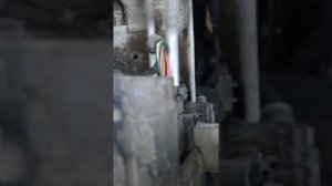 Снятие фары и замена лампы ближнего-дальнего света на Фольксваген Поло 2018