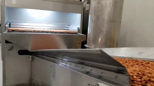 OS - 500DR Ozstar Машина для обжарки орехов смотреть онлайн