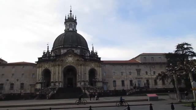 26.12.2017. ВЛОГ. Базилика Сан-Игнасио, Лойола (Loyola), Испания. смотреть онлайн