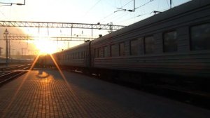 Прибытие ЭП1М-396 с поездом Адлер — Москва