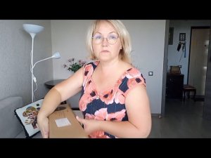 Взяла молоток  и всё починилаКупила новый супер пылесос на Wildberries.