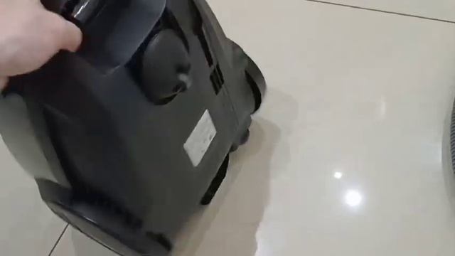 Пилосос для сухого прибирання BOSCH BGB2X111 смотреть онлайн