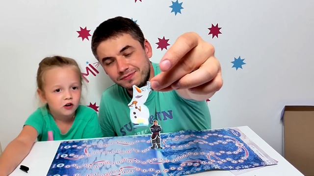Огромная настольная игра Frozen// Олаф и Свен путешествуют к замку смотреть онлайн