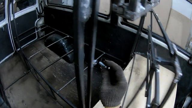 VW T4 АВТОДОМ Своими руками ч.5 Мебель и оснащение. Металлический каркас. смотреть онлайн