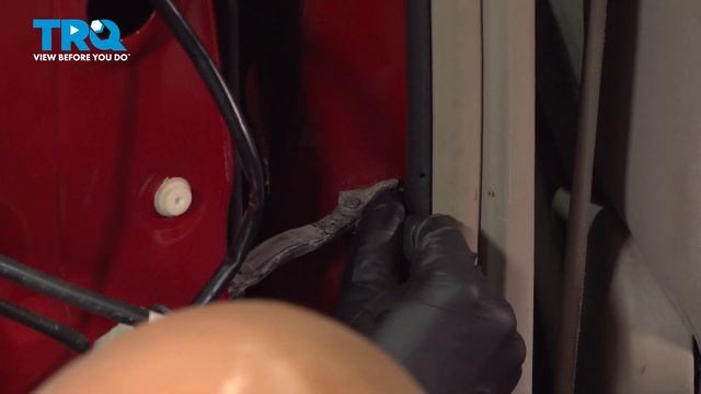How to Replace Rear Door Check 2004-2009 Toyota Prius смотреть онлайн