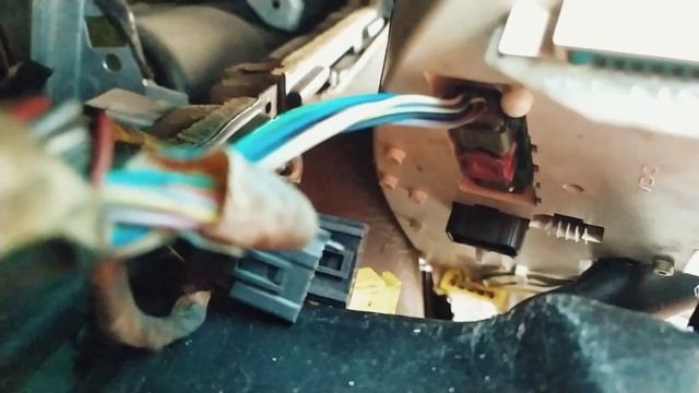 Как снять панель приборов Audi 100 c4 смотреть онлайн