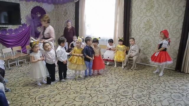 Праздник 8 МАРТА 2019 год младшая группа смотреть онлайн