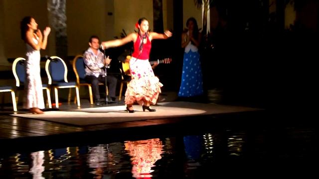 Classical flamenco - dance and music of passion born in Spain смотреть онлайн