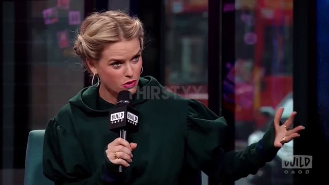 Keanu Reeves Being Thirsted on by Female Celebrities (NO SHAME) смотреть онлайн