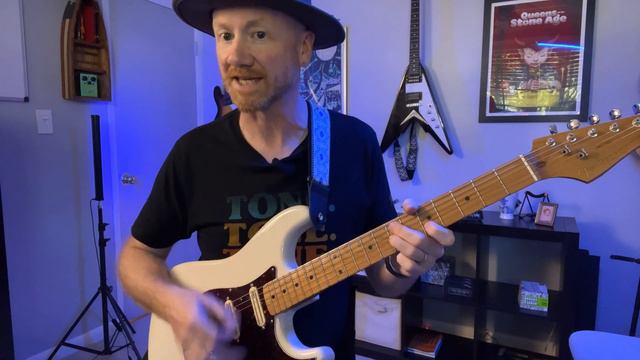 Best Coldplay Guitar Riffs | Top 5 Jonny Buckland Guitar Riffs смотреть онлайн