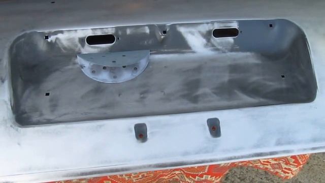 Готовим к окраске заднюю дверь Нивы, ч.1 смотреть онлайн