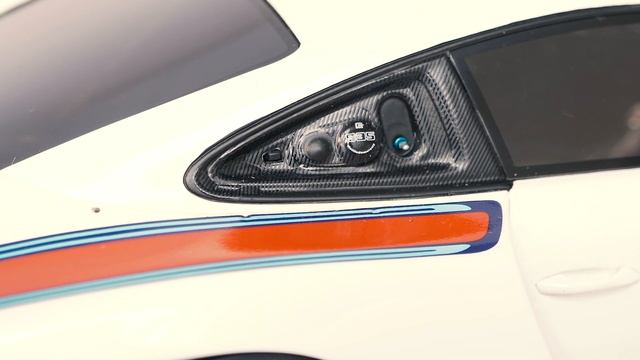 1/18 SCALE PORSCHE 935 "MOBY DICK" TRIBUTE - THE ULTIMATE 991.2! Spark diecast model car review смотреть онлайн