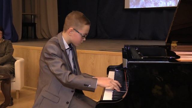 Ф. Шопен. Вальс Ми минор. Исп. Дм. Идрисов. смотреть онлайн