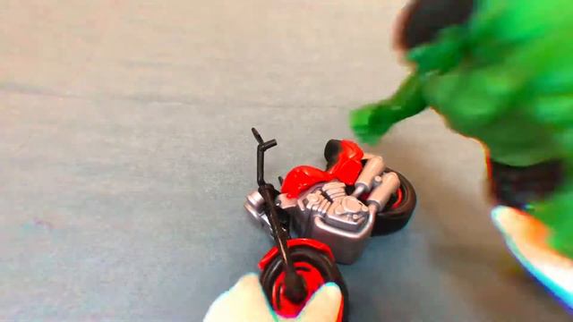 Халк против Капитана Америки смотреть онлайн