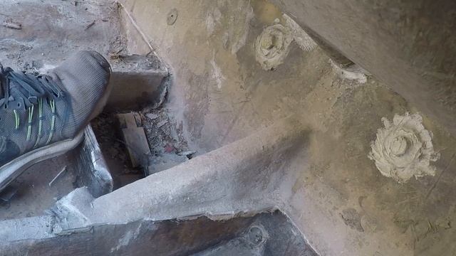 RIPPING OUT THE FLOOR OF MY HALF CABIN BOAT смотреть онлайн