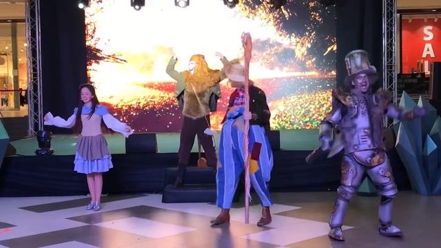Изумрудный город РомановАрена ТРЦ Акварель 23.06.2019